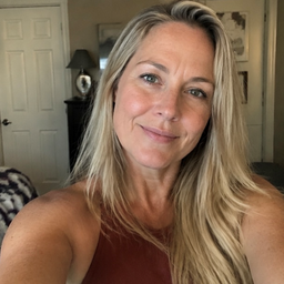 Lila_Bennett